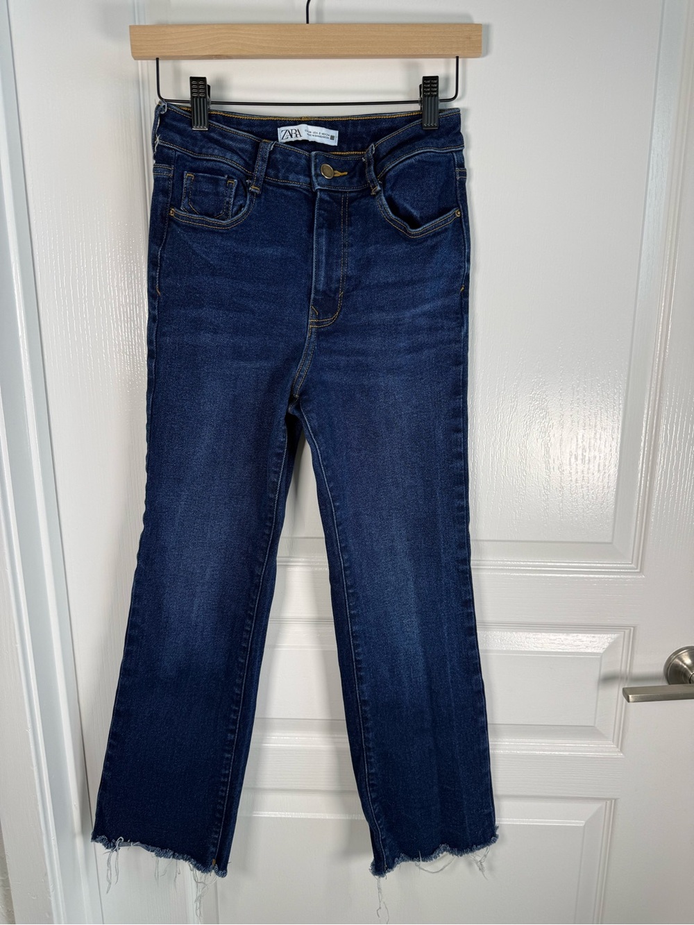 Zara Dark Blue Straight-Leg Women’s Jeans size 2 (206)